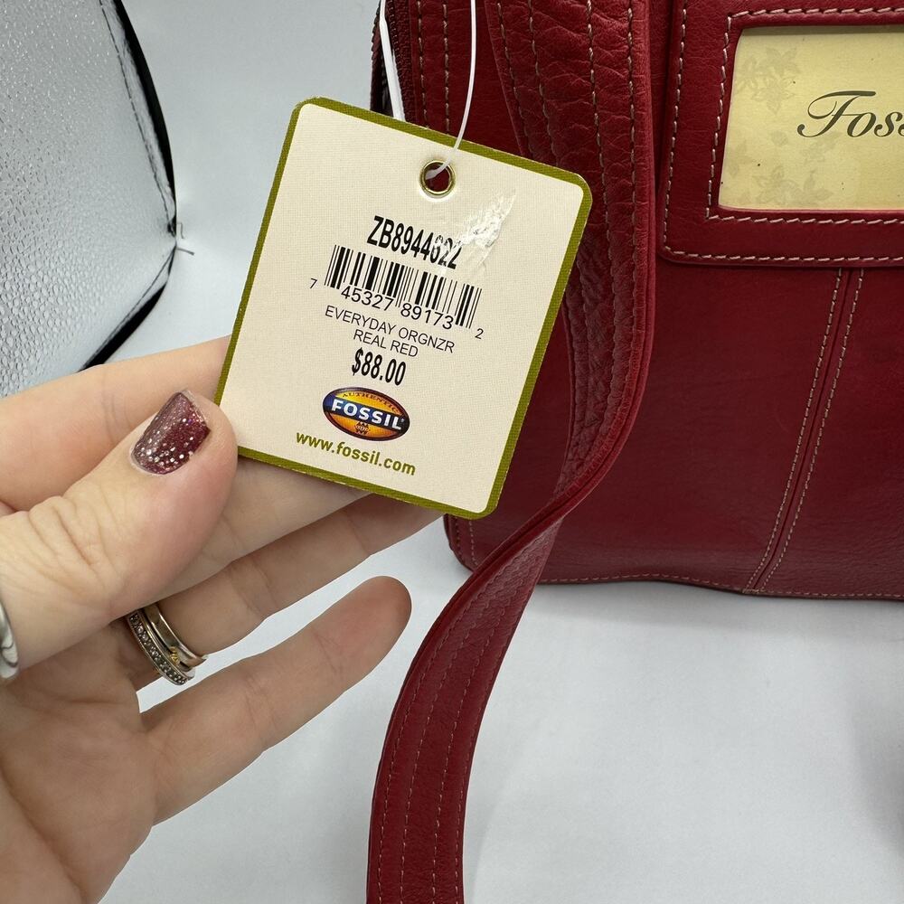 Vintage Fossil Y2K Red Leather Crossbody Bag Everyday Organizer NEW - Picture 4 of 10